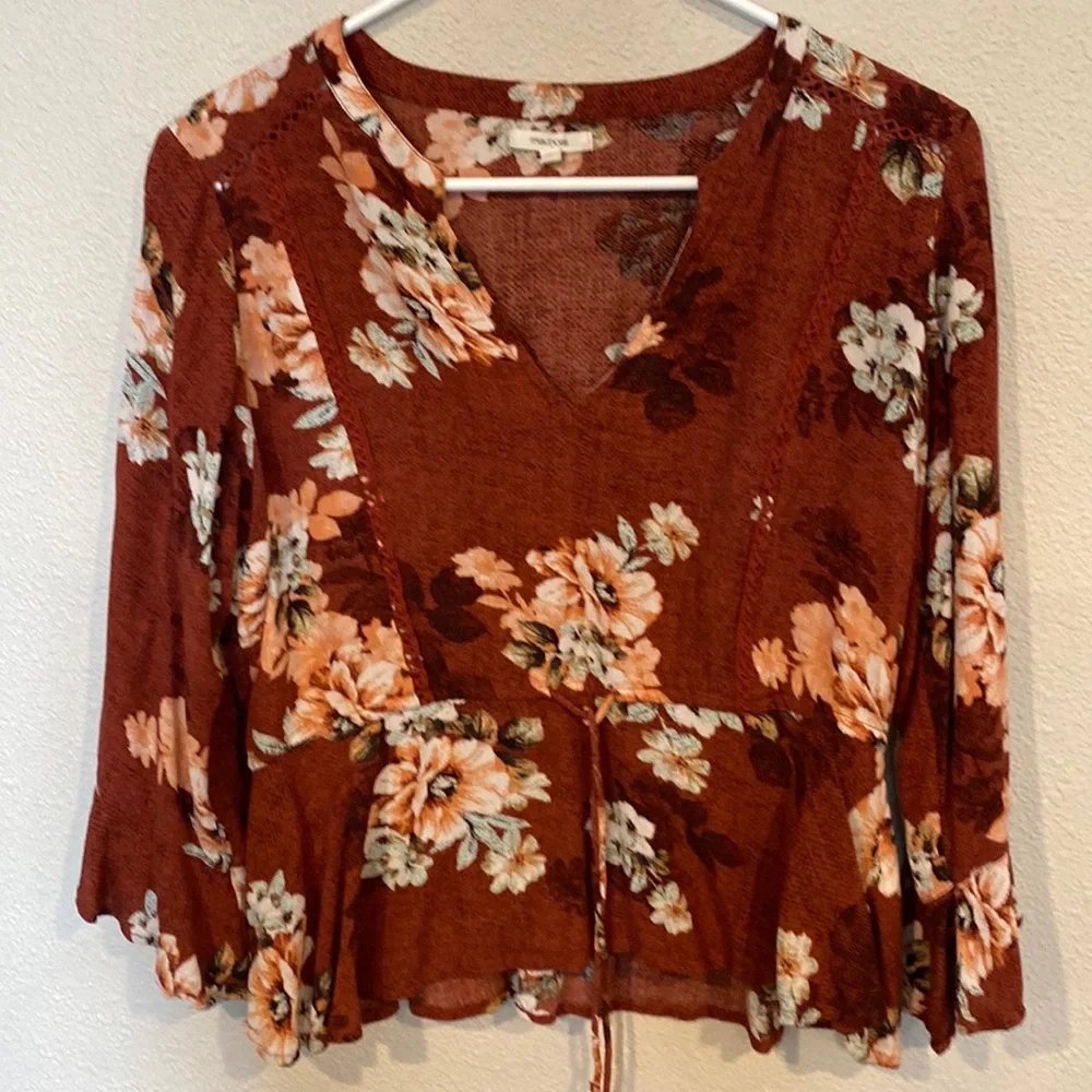 Blouse - Picture 1 of 2